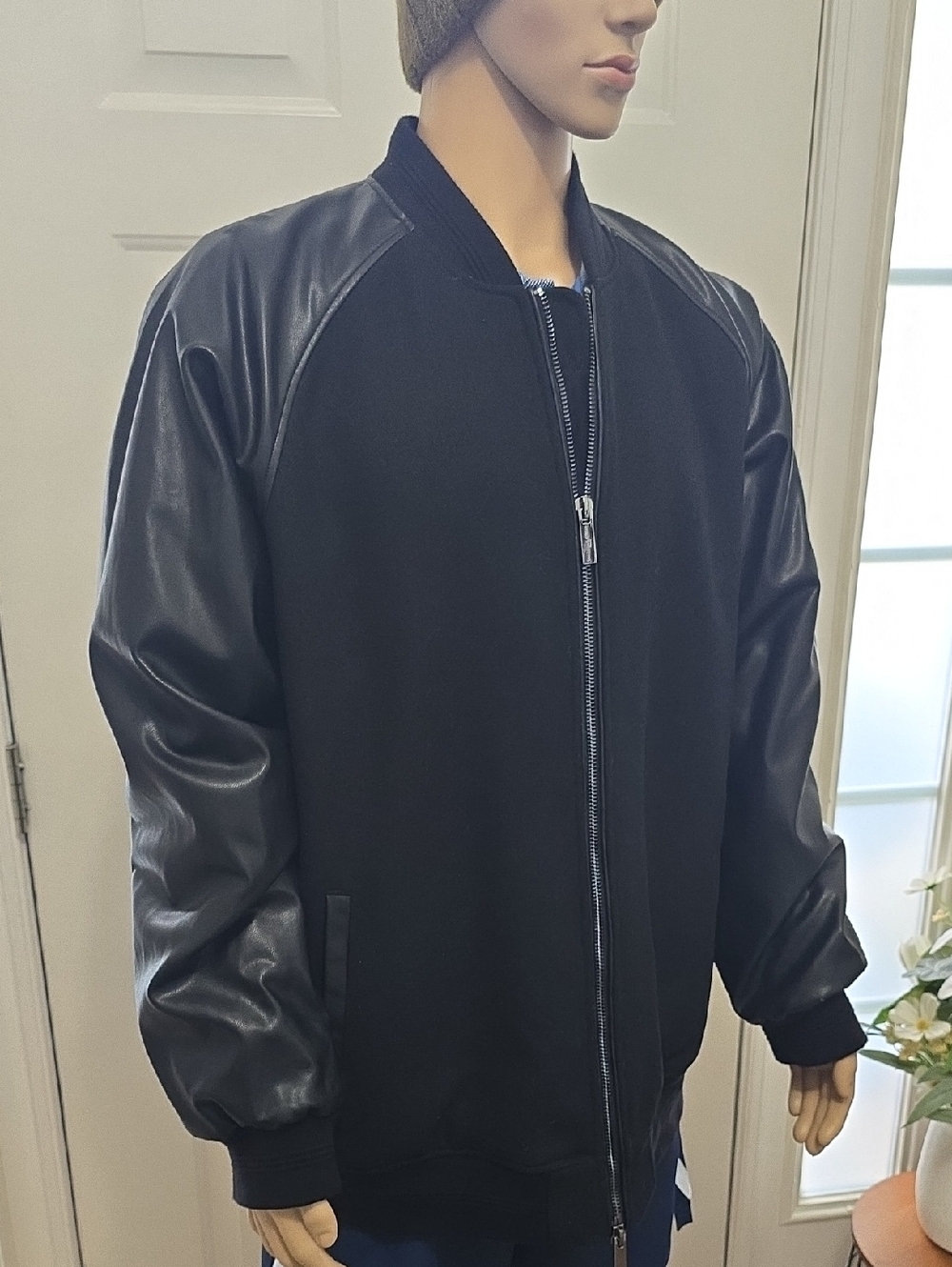 SHAQUILLE O'NEAL BRAND MEN'S BIG AND TALL BLACK FULL-ZIP JACKET SIZE 4XL
